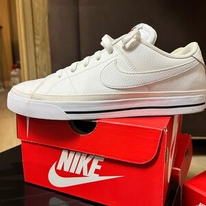 Nike Womens courtside White Low-Top Inspired Sneakers